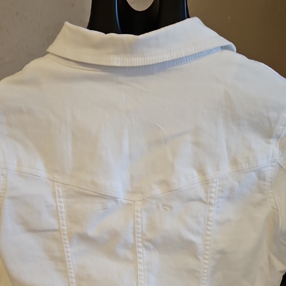 Lee Women's White Jean Jacket - Picture 6 of 8